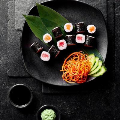 Hoso maki grilled eel